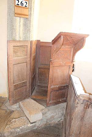 Honeychurch - The Pulpit